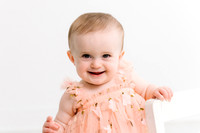 Vienna's One Year Portraits and Cake Smash